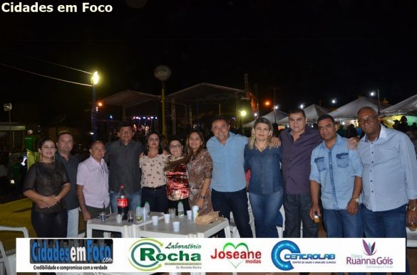 Prefeito Molão recepciona prefeitos e autoridades da região em Acauã
