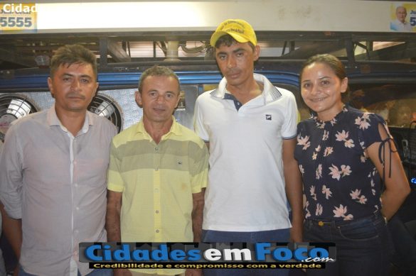 Vereadora Gleicinha deixa a oposição e adere ao grupo do prefeito Junior de Abel em Curral Novo do Piauí 