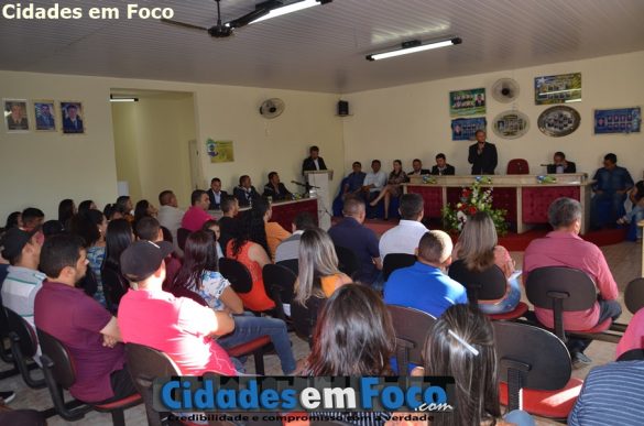 A solenidade de posse contou com a presença de todos os vereadores de Lagoa do Barro do Piauí 